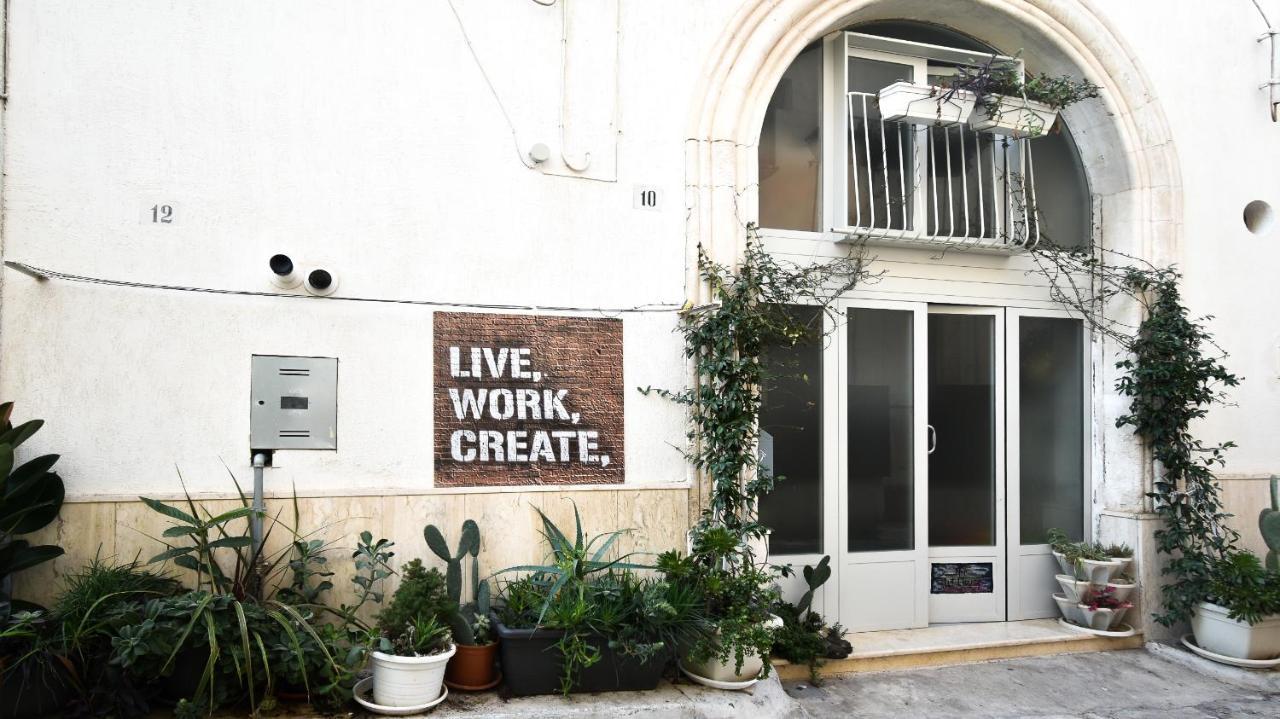The Art House By Rentbeat Lägenhet Ostuni Exteriör bild